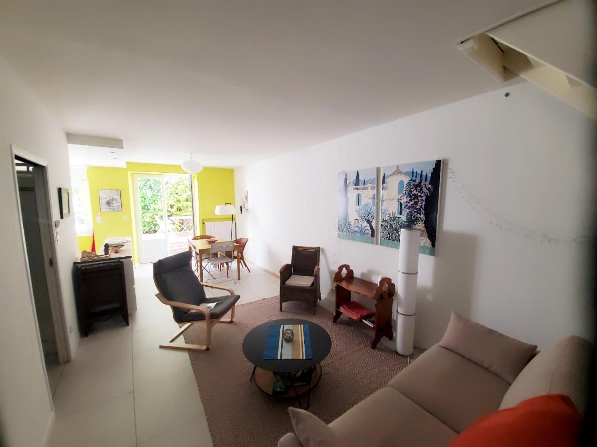 La Maison De Ville 76M2 Avec Terrasse De 22M2 Ла-Рошель Экстерьер фото